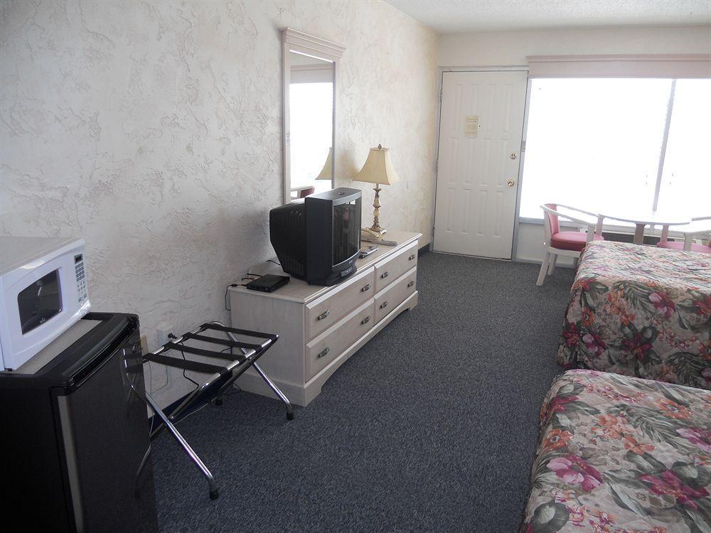 Flamingo Motel & Villas Bonita Springs North Naples Exterior photo