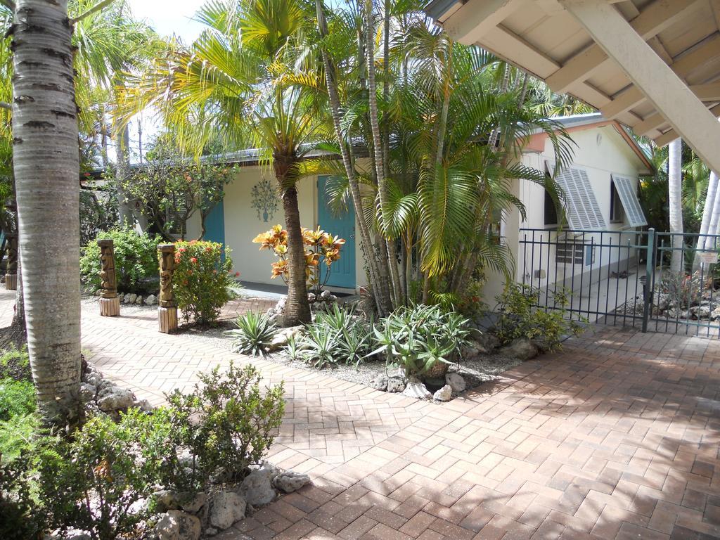 Flamingo Motel & Villas Bonita Springs North Naples Exterior photo
