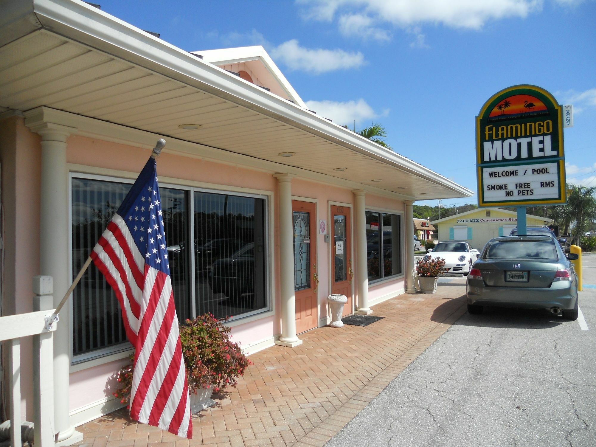 Flamingo Motel & Villas Bonita Springs North Naples Exterior photo